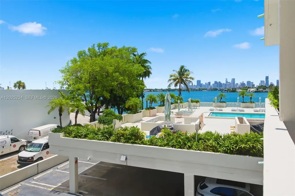 5 Island Avenue Miami Beach FL 33139