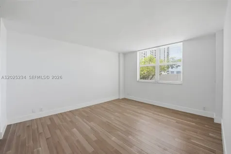 5 Island Avenue Miami Beach FL 33139