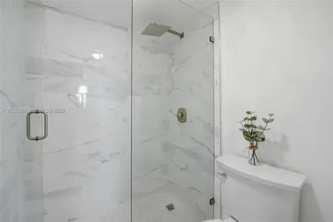 5 Island Avenue Miami Beach FL 33139