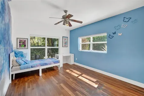2091 NE 191st Drive North Miami Beach FL 33179