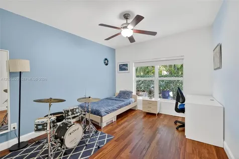2091 NE 191st Drive North Miami Beach FL 33179