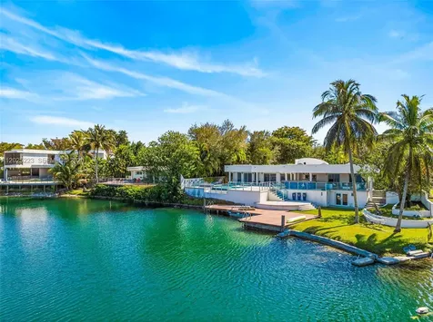 2091 NE 191st Drive North Miami Beach FL 33179