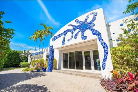 2091 NE 191st Drive North Miami Beach FL 33179