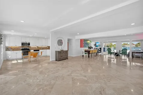 2091 NE 191st Drive North Miami Beach FL 33179
