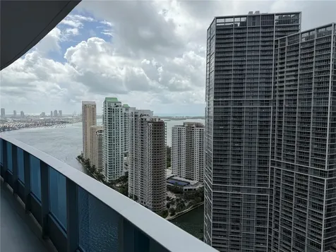 200 Biscayne Boulevard Way Miami FL 33131