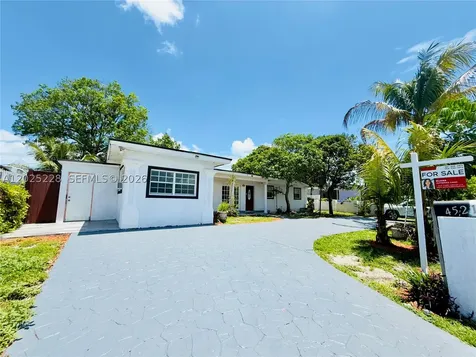 4521 NW 179th Street Miami Gardens FL 33055