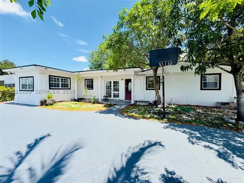 4521 NW 179th Street Miami Gardens FL 33055