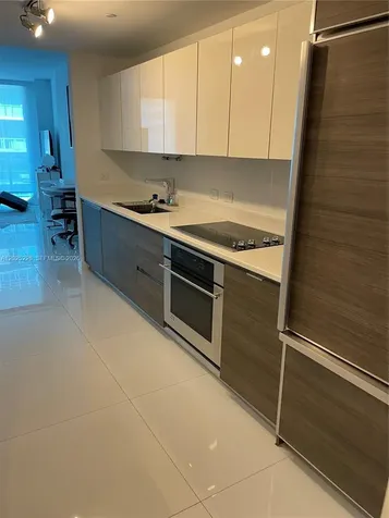 1100 S Miami Avenue Miami FL 33130
