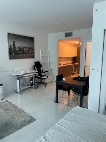 1100 S Miami Avenue Miami FL 33130
