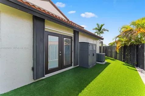 4885 SW 152nd Place Miami FL 33185