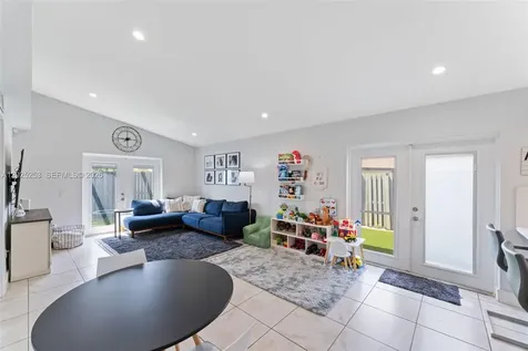 4885 SW 152nd Place Miami FL 33185