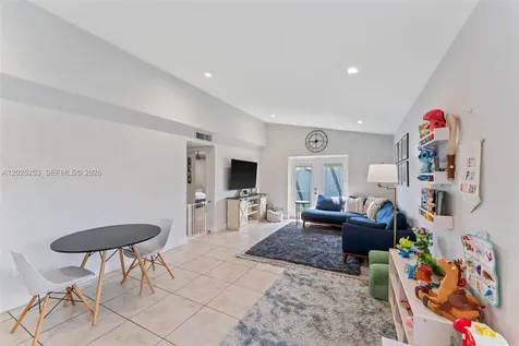 4885 SW 152nd Place Miami FL 33185