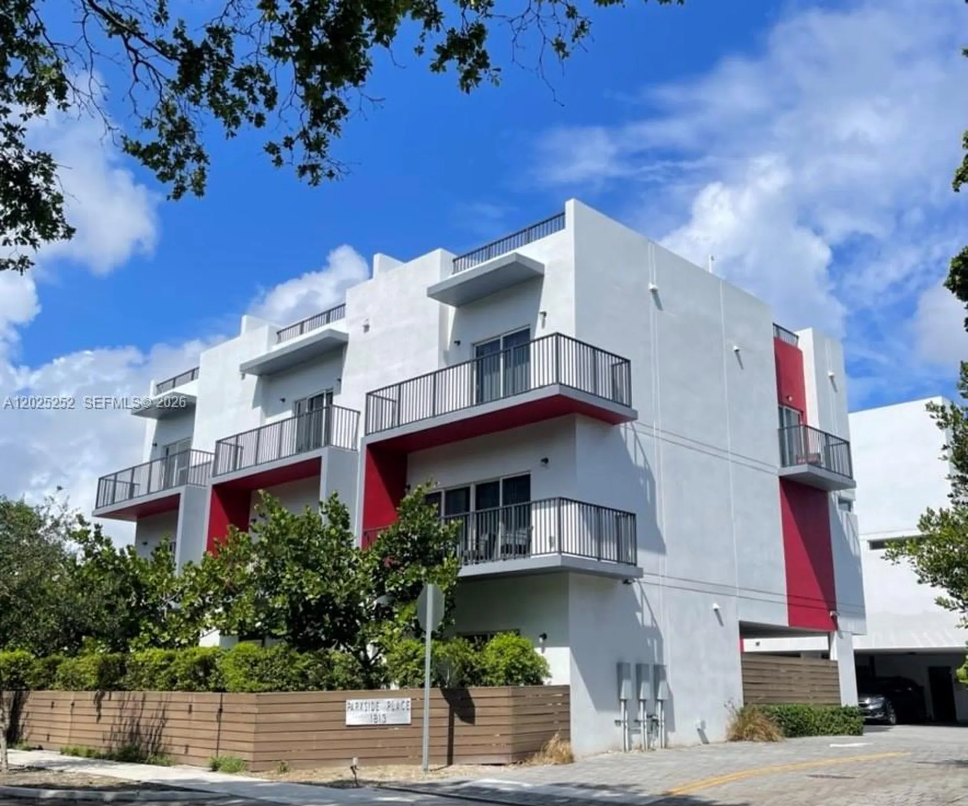 1813 Madison Street Hollywood FL 33020