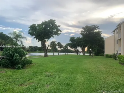 15285 SW 107th Lane Miami FL 33196