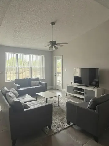 4521 W Mcnab Road Pompano Beach FL 33069
