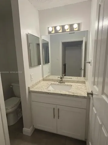4521 W Mcnab Road Pompano Beach FL 33069