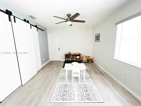 9832 NW 9th Court Plantation FL 33324