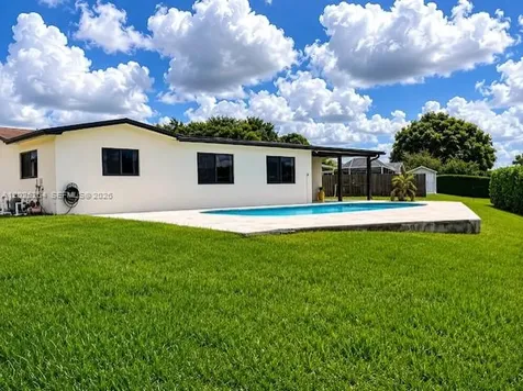 8490 NW 17th Court Pembroke Pines FL 33024