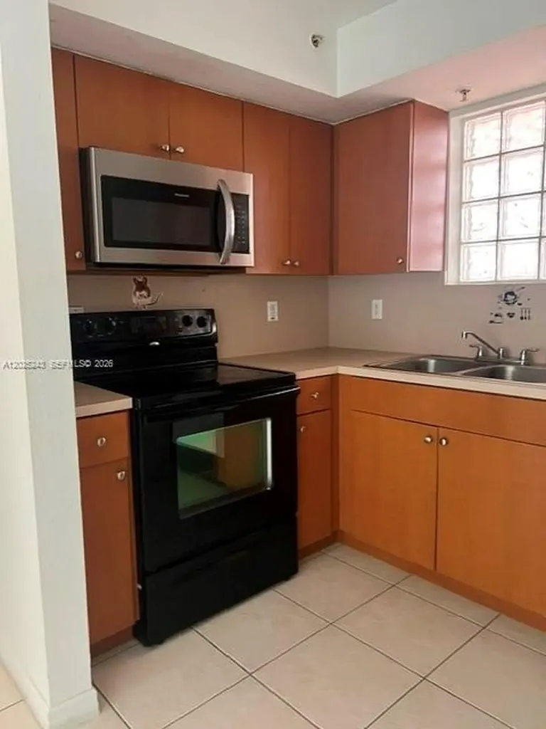 650 Palm Avenue Hialeah FL 33010