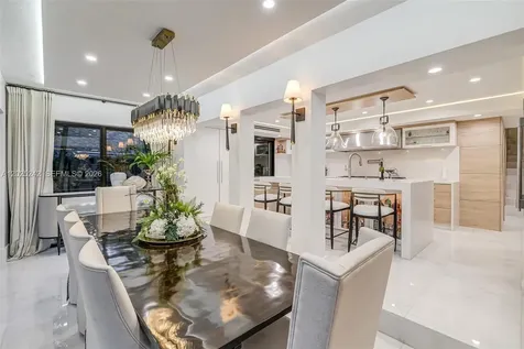8761 SW 56th Street Miami FL 33165