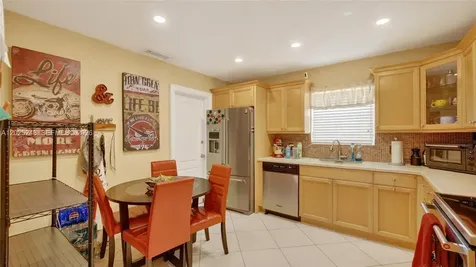 10651 NW 19th Place Pembroke Pines FL 33026