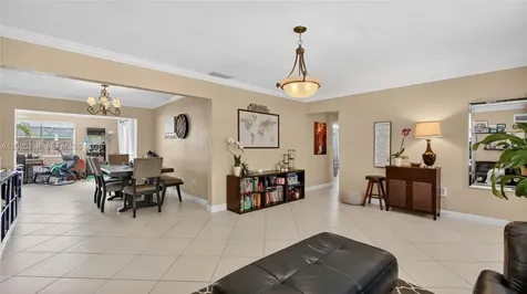 10651 NW 19th Place Pembroke Pines FL 33026