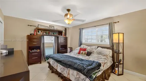 10651 NW 19th Place Pembroke Pines FL 33026