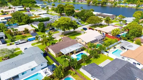 10651 NW 19th Place Pembroke Pines FL 33026