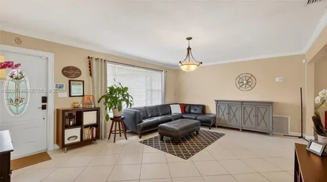 10651 NW 19th Place Pembroke Pines FL 33026