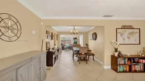 10651 NW 19th Place Pembroke Pines FL 33026