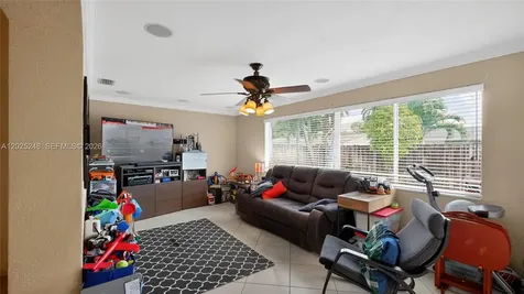 10651 NW 19th Place Pembroke Pines FL 33026