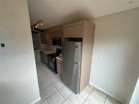 1752 NW 72nd Avenue Plantation FL 33313