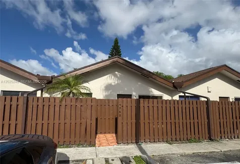 1752 NW 72nd Avenue Plantation FL 33313