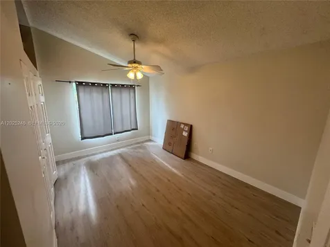 1752 NW 72nd Avenue Plantation FL 33313