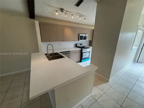 1752 NW 72nd Avenue Plantation FL 33313