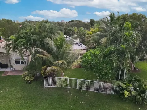 4123 Sapphire Bend Weston FL 33331