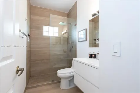 4123 Sapphire Bend Weston FL 33331