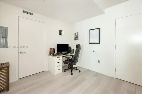 31 SE 6th Street Miami FL 33131