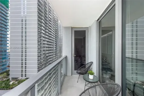 31 SE 6th Street Miami FL 33131
