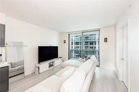 31 SE 6th Street Miami FL 33131