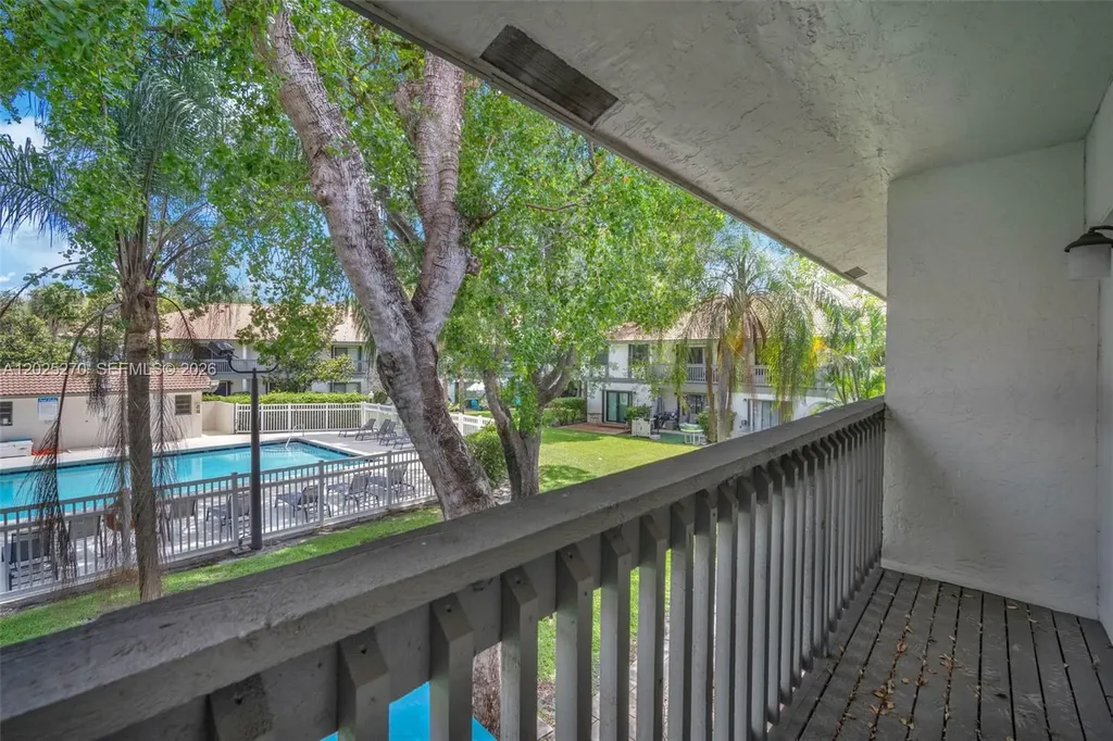 9764 NW 14th Street Coral Springs FL 33071
