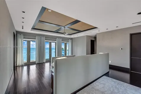 760 S Mashta Drive Key Biscayne FL 33149