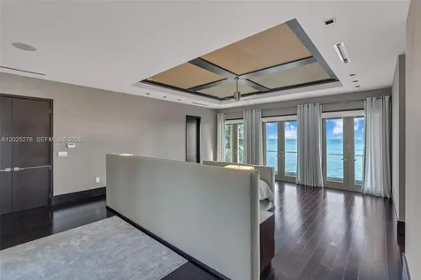 760 S Mashta Drive Key Biscayne FL 33149