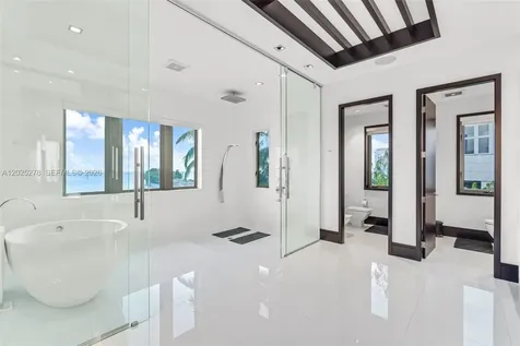 760 S Mashta Drive Key Biscayne FL 33149