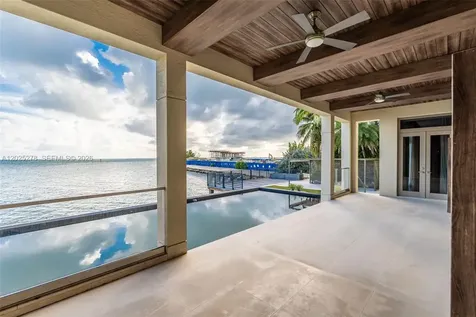 760 S Mashta Drive Key Biscayne FL 33149