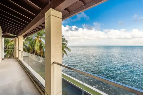 760 S Mashta Drive Key Biscayne FL 33149