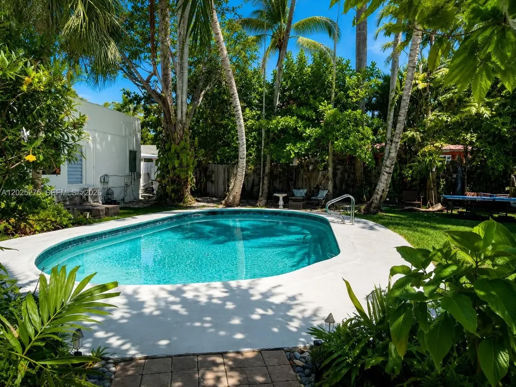 1329 Tyler Street Hollywood FL 33019