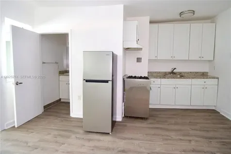501 SW 6th Court Miami FL 33130
