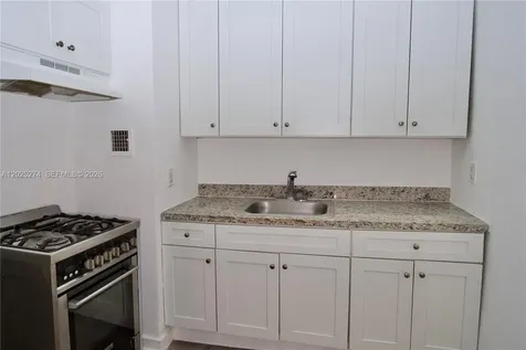 501 SW 6th Court Miami FL 33130