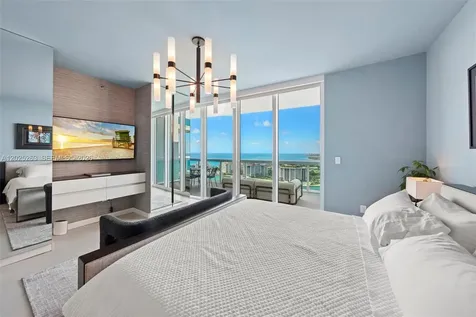 1000 S Pointe Drive Miami Beach FL 33139